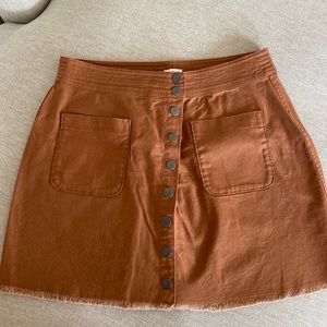 Madewell mini skirt size 14 in burnt sunset color. Perfect for fall!